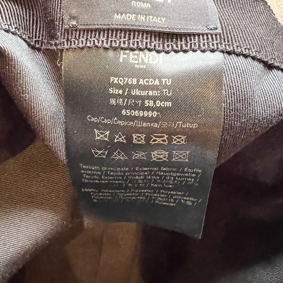 Fendi baseball hat - Picture 3 of 6